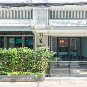 отель White Ivory Bed & Breakfast