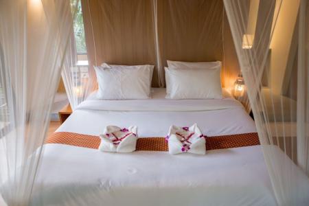 Anurak Community Lodge