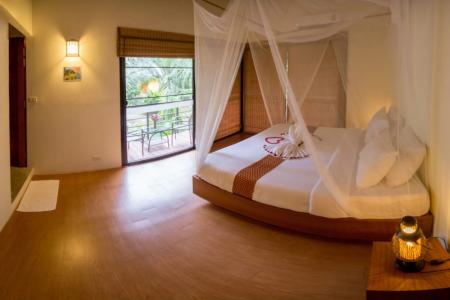 Anurak Community Lodge