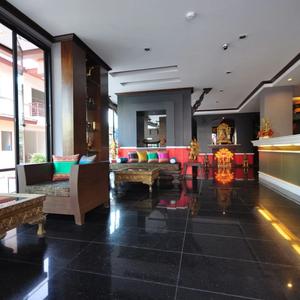 отель Chalelarn Hotel