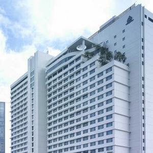 отель New World Makati Hotel