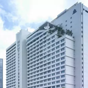 отель New World Makati Hotel