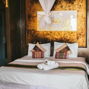 отель Buri Gallery House & Resort