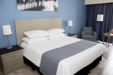 Krystal Urban Ciudad Juarez by US Consulate