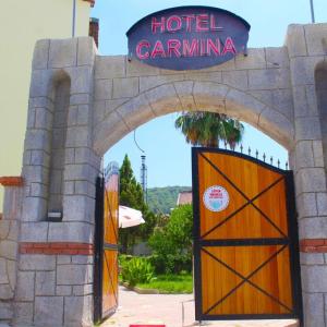 отель Carmina Hotel