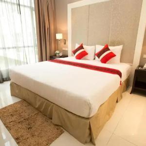 отель Hope Land Hotel Sukhumvit 46/1