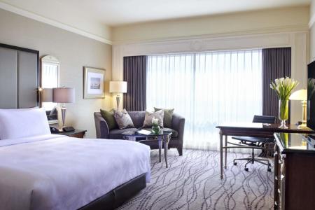 Отель JW Marriott Surabaya в о. Ява - Индонезия