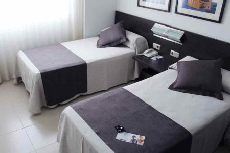 Отель AQUA Hotel The Breeze & Spa - All Inclusive - Adults Only +18 в Санта-Сусанна - Испания