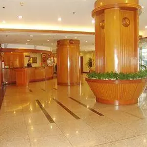 отель Mercure Dalian City Center