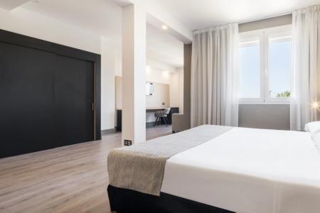 Hotel ILUNION Las Lomas