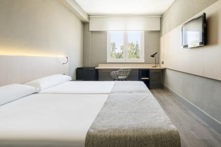 Hotel ILUNION Las Lomas