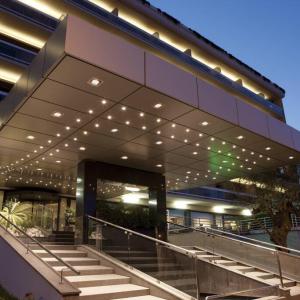 отель Courtyard by Marriott Rome Central Park