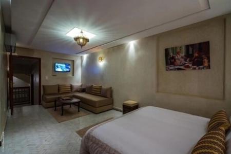 Отель Riad Yacout в Мекнес - Марокко