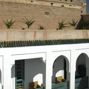 отель Ryad Dyor