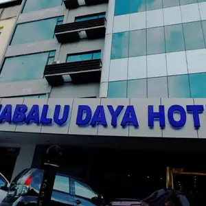 отель Kinabalu Daya Hotel