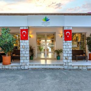 отель Loryma Resort Hotel