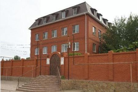 Отель Гостиница Золотой Джин в Астрахань - Россия