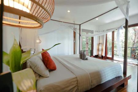 Отель SriLanta Resort and Spa в пляж Клонг Нин - Таиланд