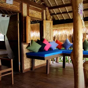 отель The Calmtree Bungalows