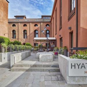 отель Hyatt Centric Murano Venice