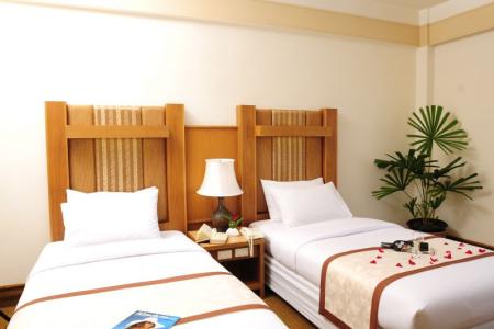 Отель Golden Beach в Паттайя Центр - Таиланд