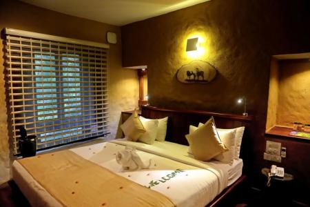 Отель Grand Udawalawe Safari Resort в Хамбантота - Шри-Ланка