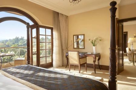 Fairmont Mount Kenya Safari