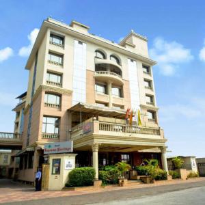 отель Hotel Supreme Heritage