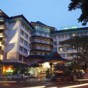 отель Kedaton Hotel