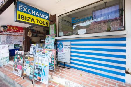 Отель Ibiza House Phi Phi в Ло Далум Бэй - Таиланд