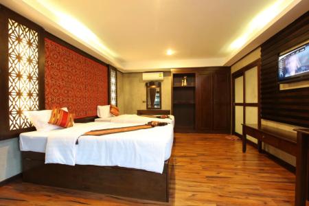 Отель Ibiza House Phi Phi в Ло Далум Бэй - Таиланд