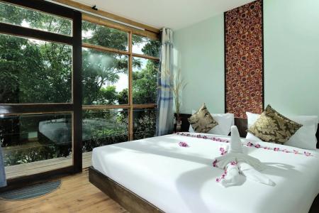 Phi Phi Sea Sky Resort