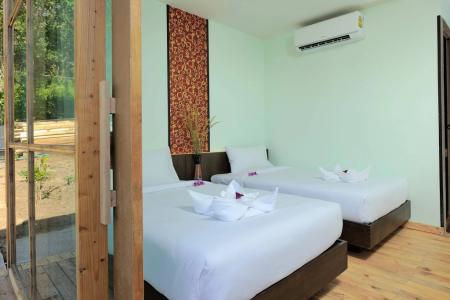 Phi Phi Sea Sky Resort