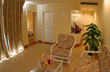 Отель Golden Phoenix в Бухта Санья - Китай