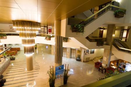 Golden Port Salou & Spa