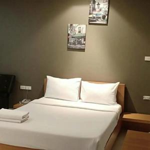 отель Sena house Paholyothin30