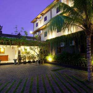 отель Gana Inn Legian