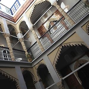 отель L'Alcazar