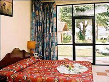 Отель Golden Star Beach в Негомбо - Шри-Ланка