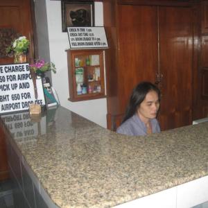 отель OYO 288 The Minotel Hotel