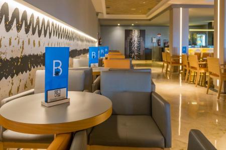 Golden Taurus Aquapark Resort