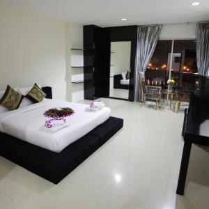 отель Lars-Lita Residence