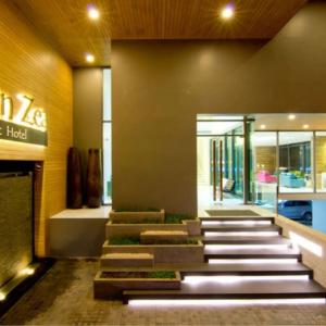 отель Seven Zea Chic Hotel