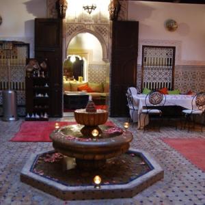 отель Riad Les Oliviers & Spa