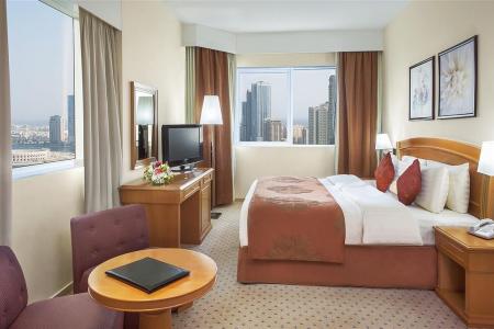Отель The Golden Tulip Sharjah Hotel Apartments в Шарджа - ОАЭ