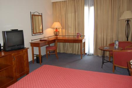 Golden Tulip Vivaldi Hotel