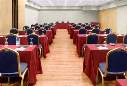 Отель Ilunion Bilbao Hotel в Бильбао - Испания