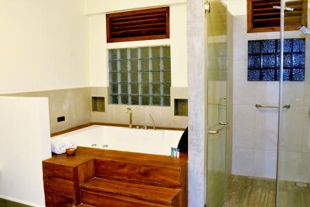 Отель Goldi Sands Hotel в Негомбо - Шри-Ланка