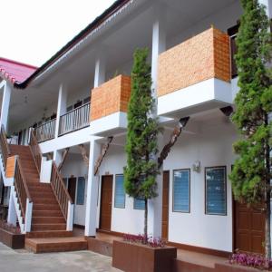 отель Lanna Thai Guesthouse