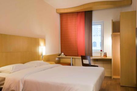 Отель Mercure Harbin Central Street Sophia Church в Харбин - Китай